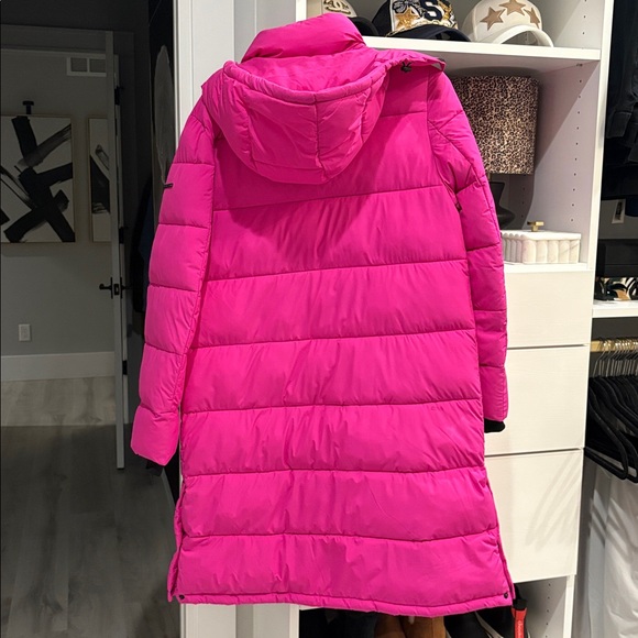 BCBGeneration Fuchsia Long Puffer Coat- EUC - Picture 6 of 6